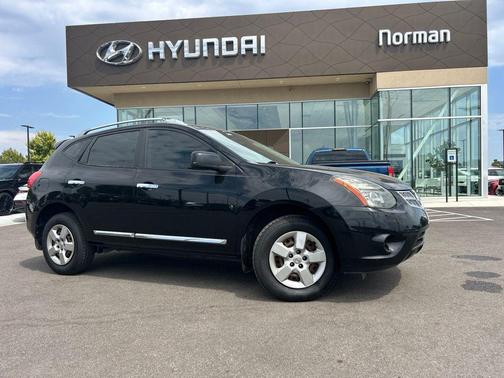Super Black 2014 Nissan Rogue Select S