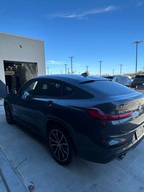 Dark Graphite Metallic 2021 BMW X4 xDrive30i