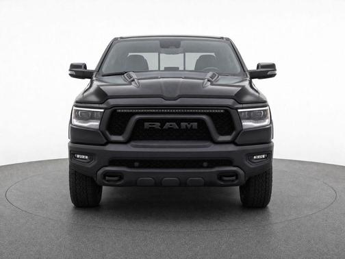 Diamond Black Crystal Pearlcoat 2022 RAM 1500 Rebel