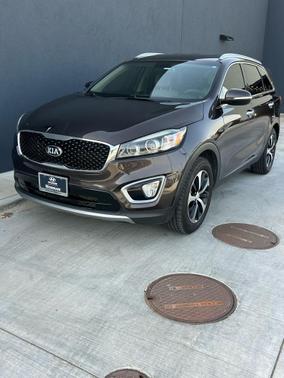 2017 Kia Sorento EX