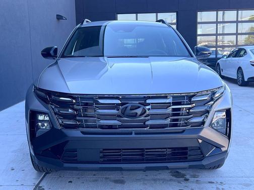 Shimmering Silver 2026 Hyundai TUCSON XRT