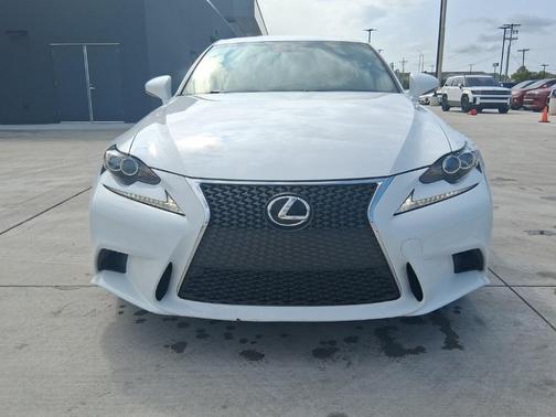 2016 Lexus IS 200t Base