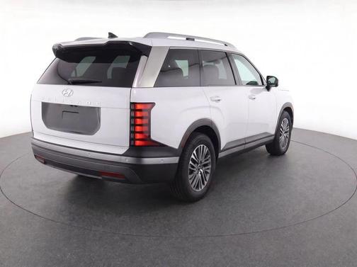 Creamy White Pearl 2026 Hyundai PALISADE SEL Premium