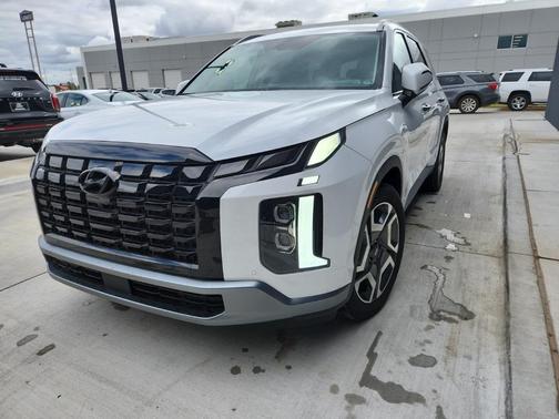 2025 Hyundai PALISADE SEL Premium