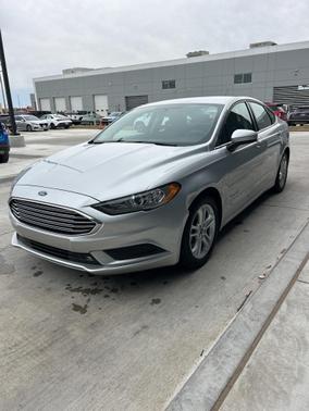 2018 Ford Fusion Hybrid SE