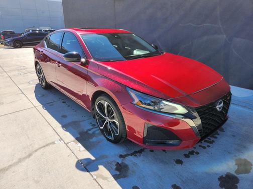 2024 Nissan Altima SR FWD