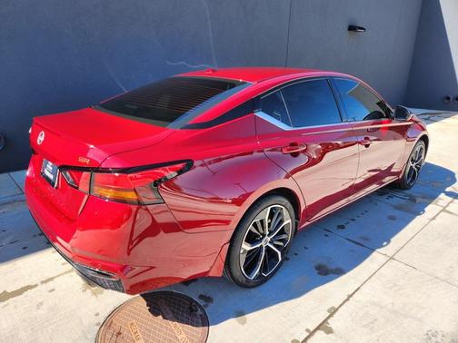 2024 Nissan Altima SR FWD