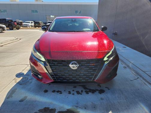 2024 Nissan Altima SR FWD