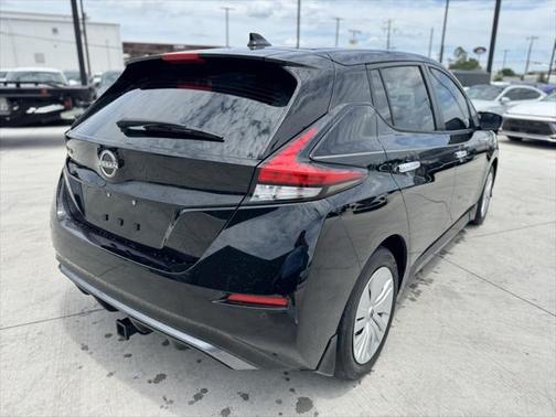 2023 Nissan Leaf S 40 kWh