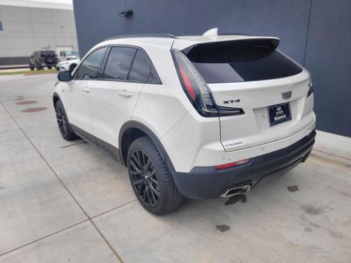 2023 Cadillac XT4 Sport