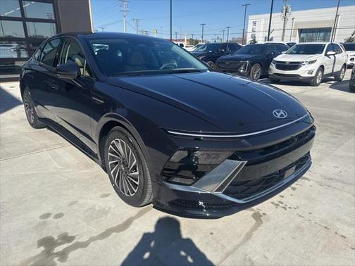 2025 Hyundai SONATA Hybrid Limited