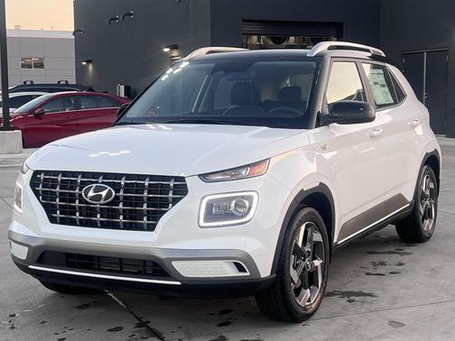 2025 Hyundai VENUE Limited