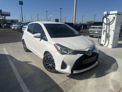 2017 Toyota Yaris L