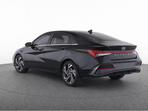 Abyss Black 2026 Hyundai ELANTRA Limited