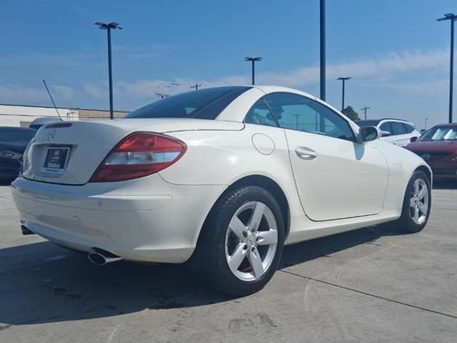 2007 Mercedes-Benz SLK-Class Base