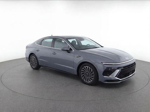 Transmission Blue 2025 Hyundai SONATA Hybrid SE
