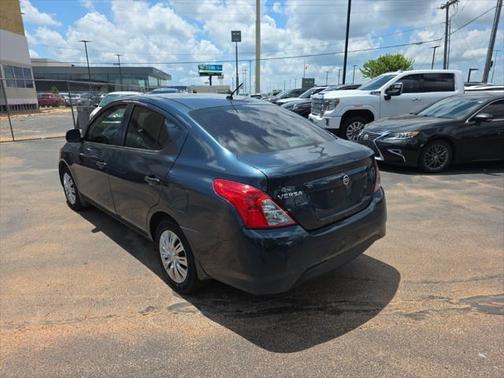 2015 Nissan Versa 1.6 S