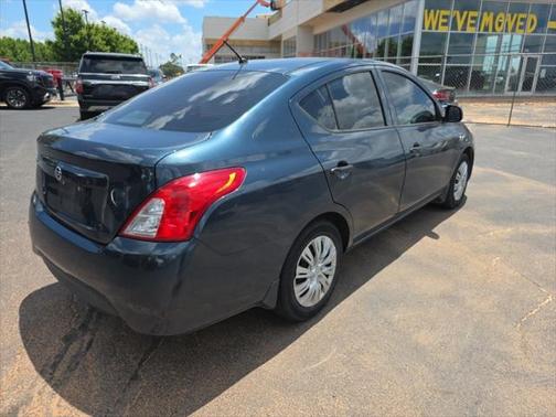 2015 Nissan Versa 1.6 S