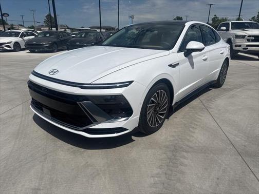 2025 Hyundai SONATA Hybrid Limited