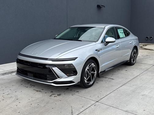 2026 Hyundai SONATA SEL