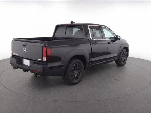 Crystal Black Pearl 2023 Honda Ridgeline RTL