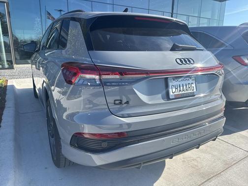 2023 Audi Q4 e-tron Prestige 50 quattro