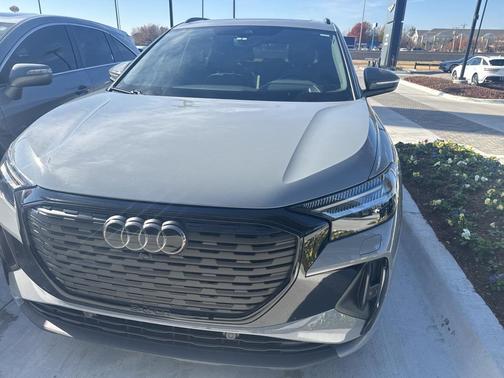 2023 Audi Q4 e-tron Prestige 50 quattro