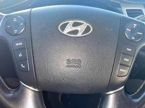 2013 Hyundai Genesis 3.8