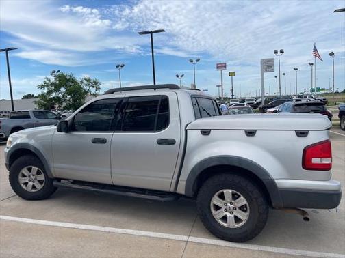 2010 Ford Explorer Sport Trac XLT