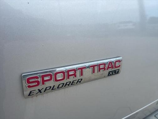 2010 Ford Explorer Sport Trac XLT