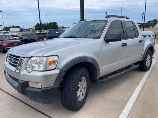 2010 Ford Explorer Sport Trac XLT