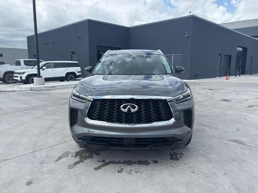 2024 INFINITI QX60 Luxe