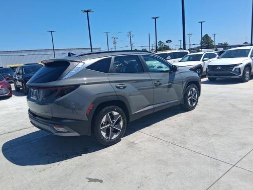 Hampton Gray 2025 Hyundai TUCSON SEL Convenience