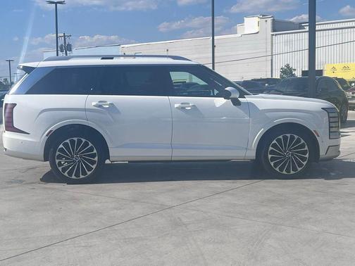 Creamy White Pearl 2026 Hyundai PALISADE Calligraphy