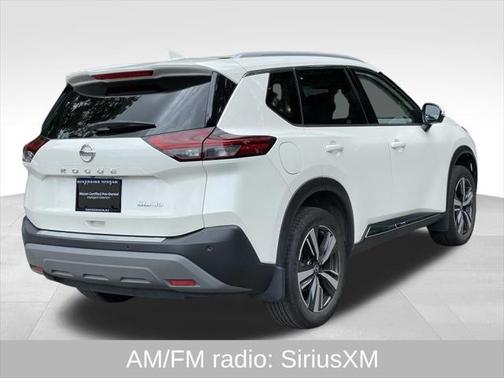 2022 Nissan Rogue SL