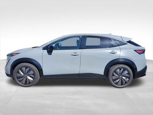2025 Nissan ARIYA EVOLVE+