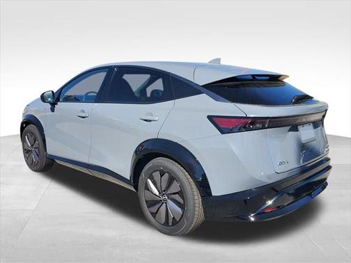 2025 Nissan ARIYA EVOLVE+