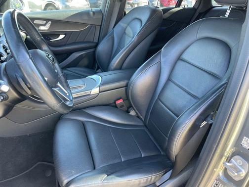 2021 Mercedes-Benz GLC 300 4MATIC