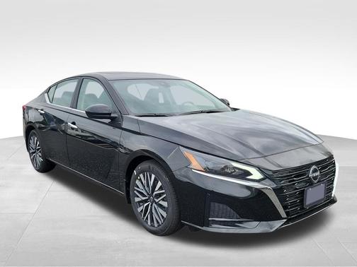 Super Black 2026 Nissan Altima 2.5 SV