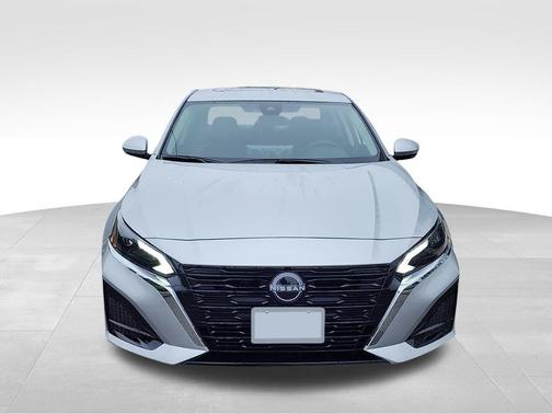 2025 Nissan Altima 2.5 SL