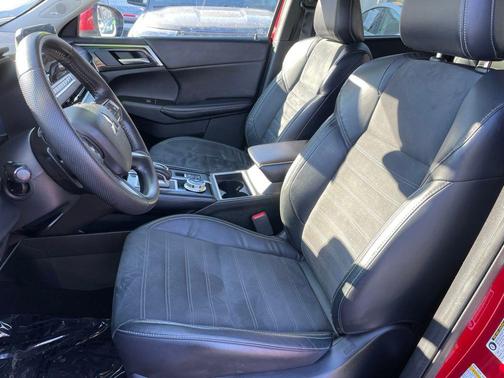 2022 Mitsubishi Outlander Black Edition S-AWC