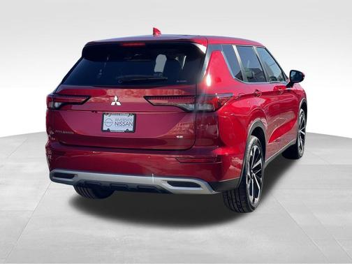 2022 Mitsubishi Outlander Black Edition S-AWC