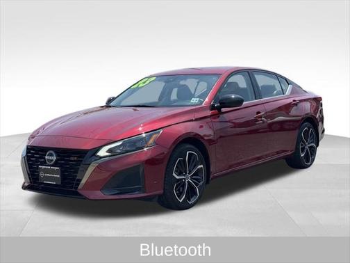 2023 Nissan Altima SR Intelligent AWD