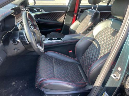 2023 Genesis G70 3.3T AWD