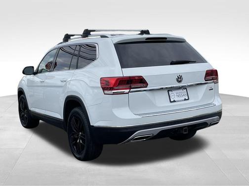2018 Volkswagen Atlas 3.6L SEL Premium