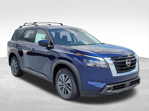 2025 Nissan Pathfinder SV 4WD
