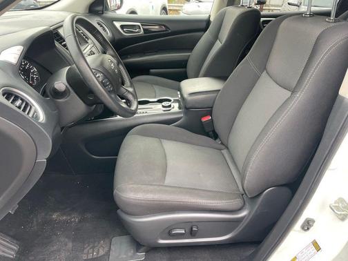 2020 Nissan Pathfinder SV 4WD