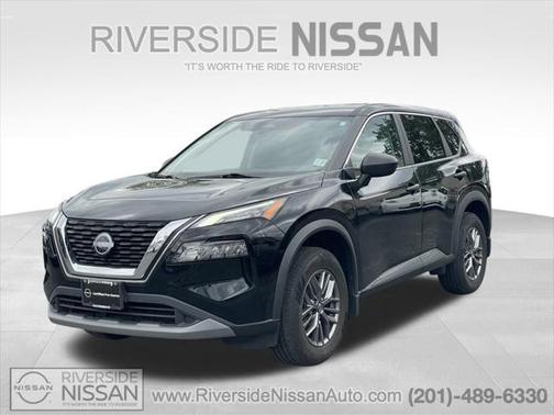 2022 Nissan Rogue S