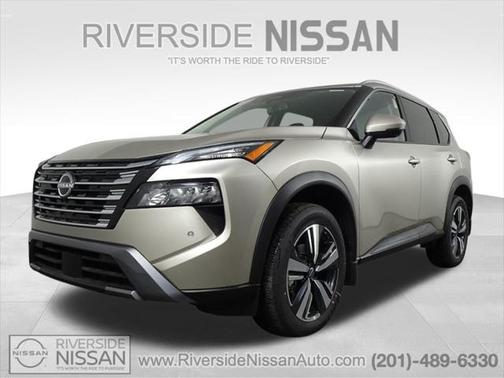 2025 Nissan Rogue SL
