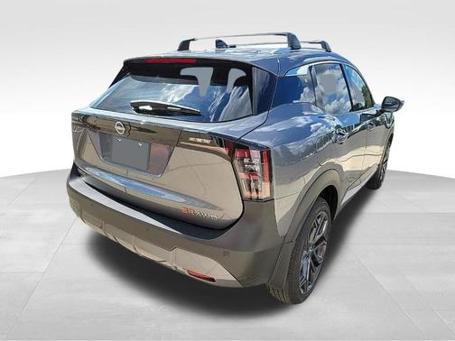 Gun Met 2026 Nissan Kicks SR